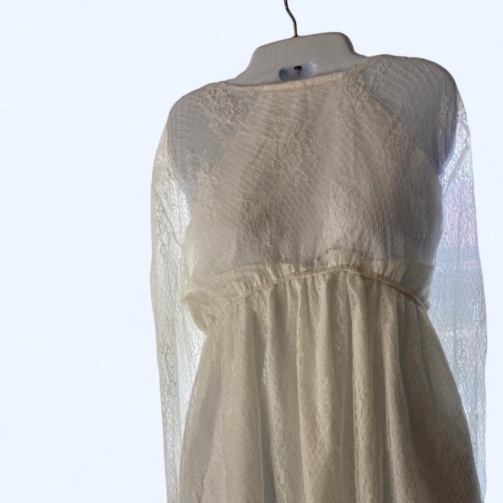 Elegant White Lace Babydoll Top with Sheer Sleeves and Tie Up back XXL